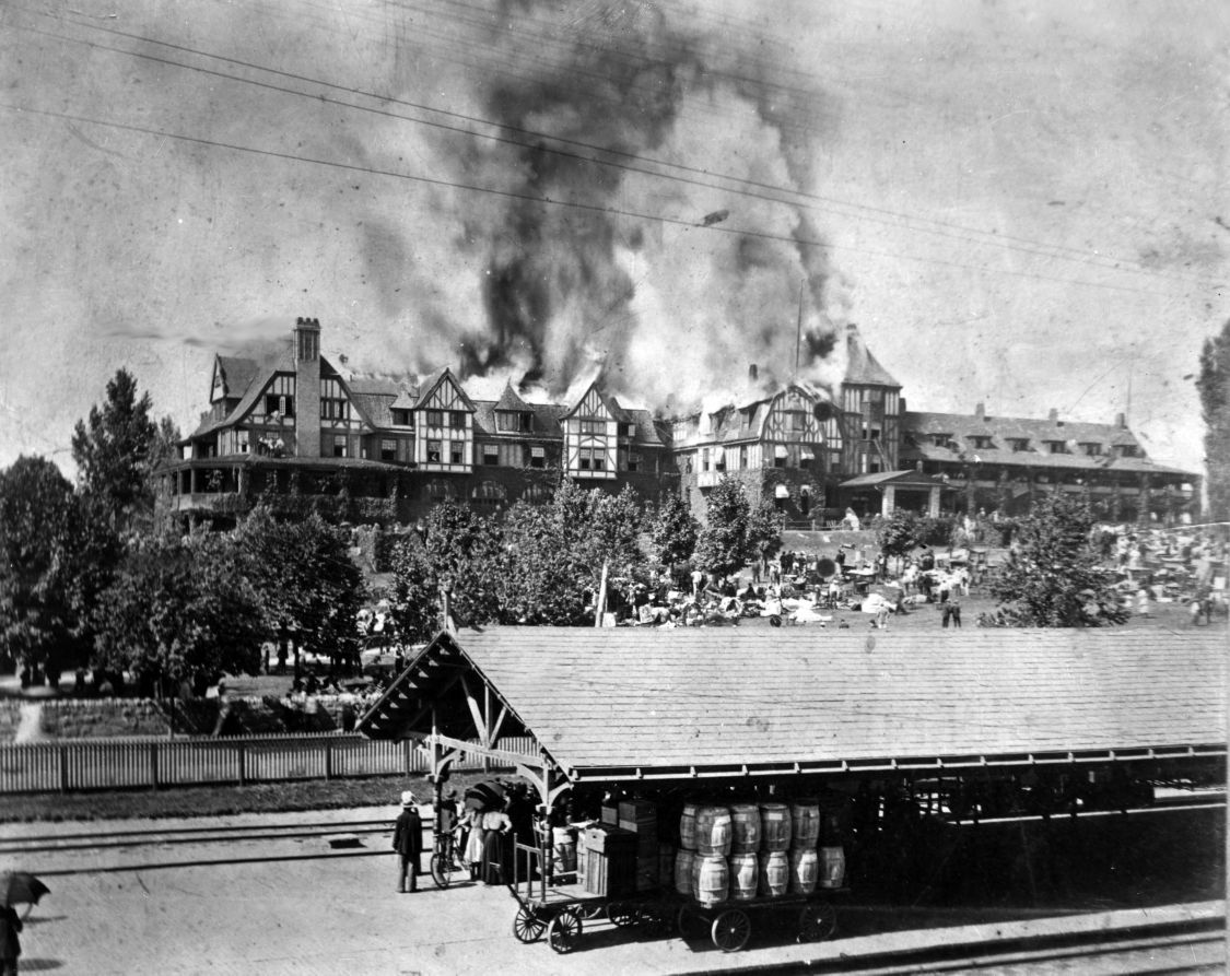 Hotel Roanoke fire